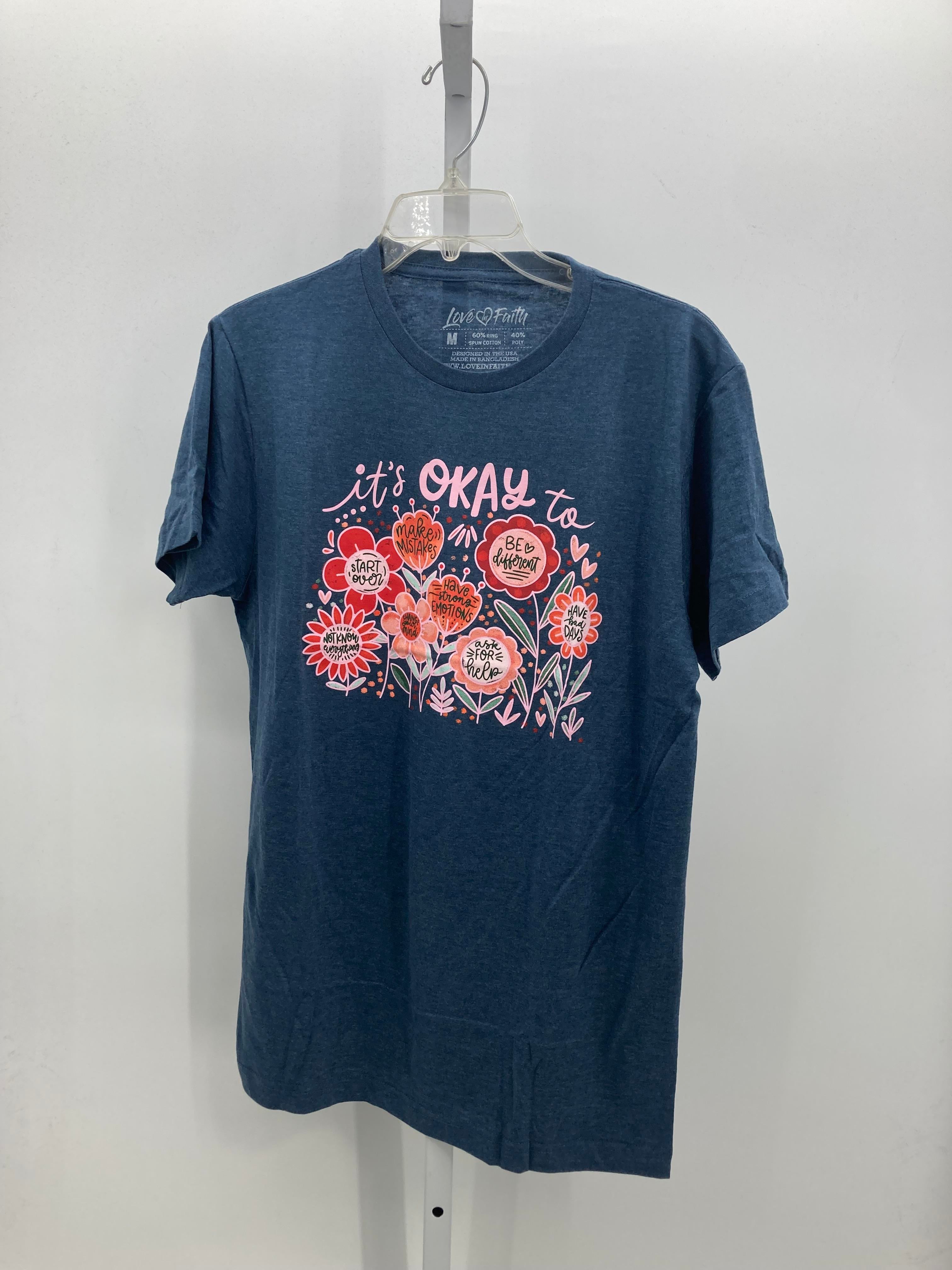 Size Medium Misses Short Sleeve Shirt