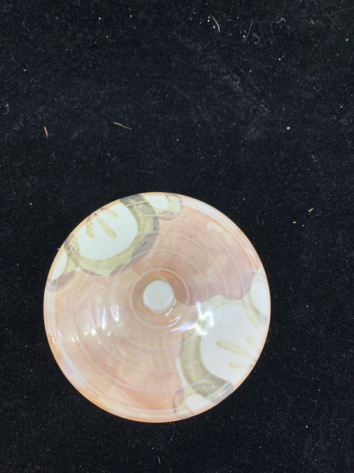 PINK POTTERY TRINKET BOX.