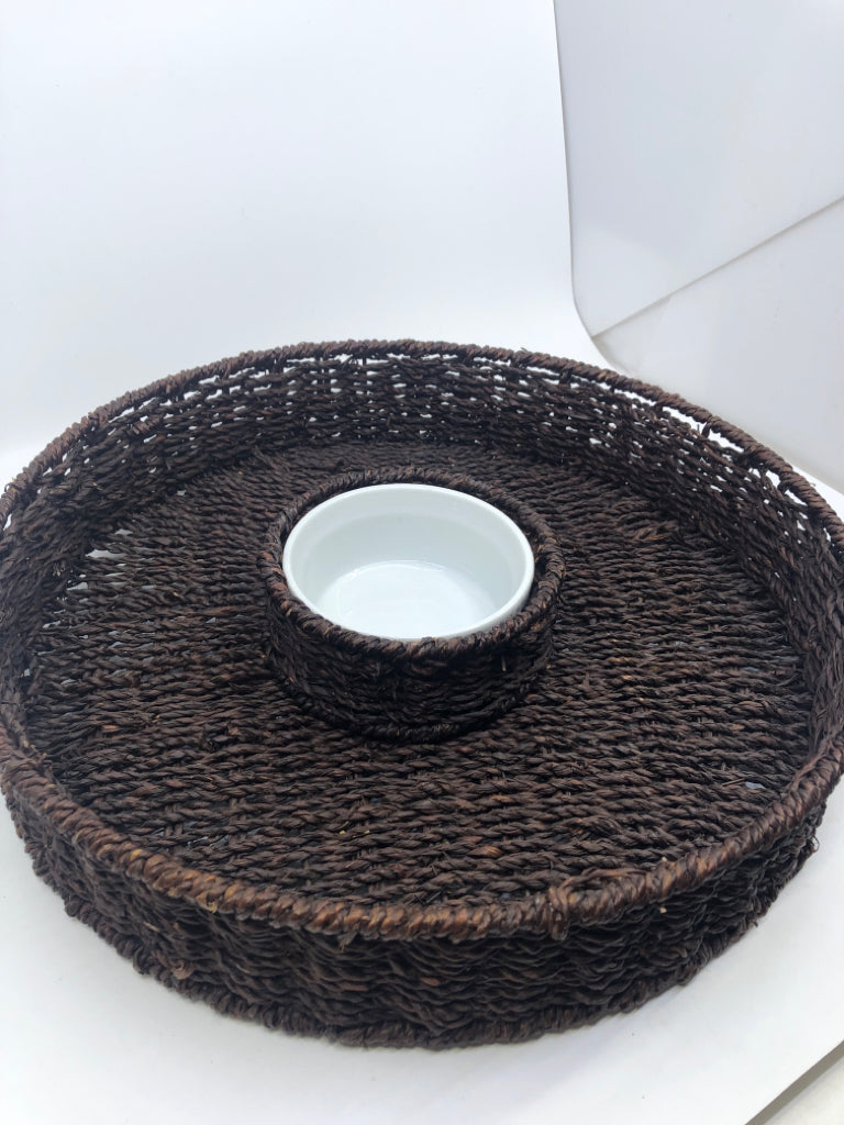 LARGE DARK WOVEN CHIP AND DIP SERVER.