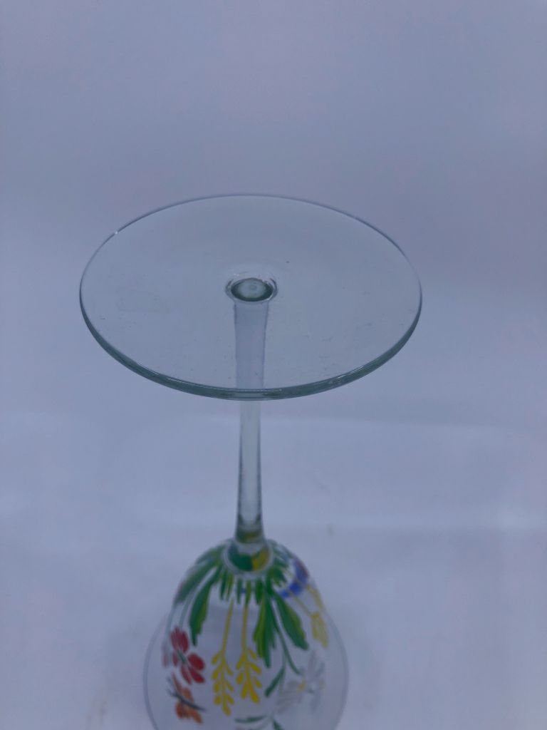 2 FLORAL PAINTED GLASSES.