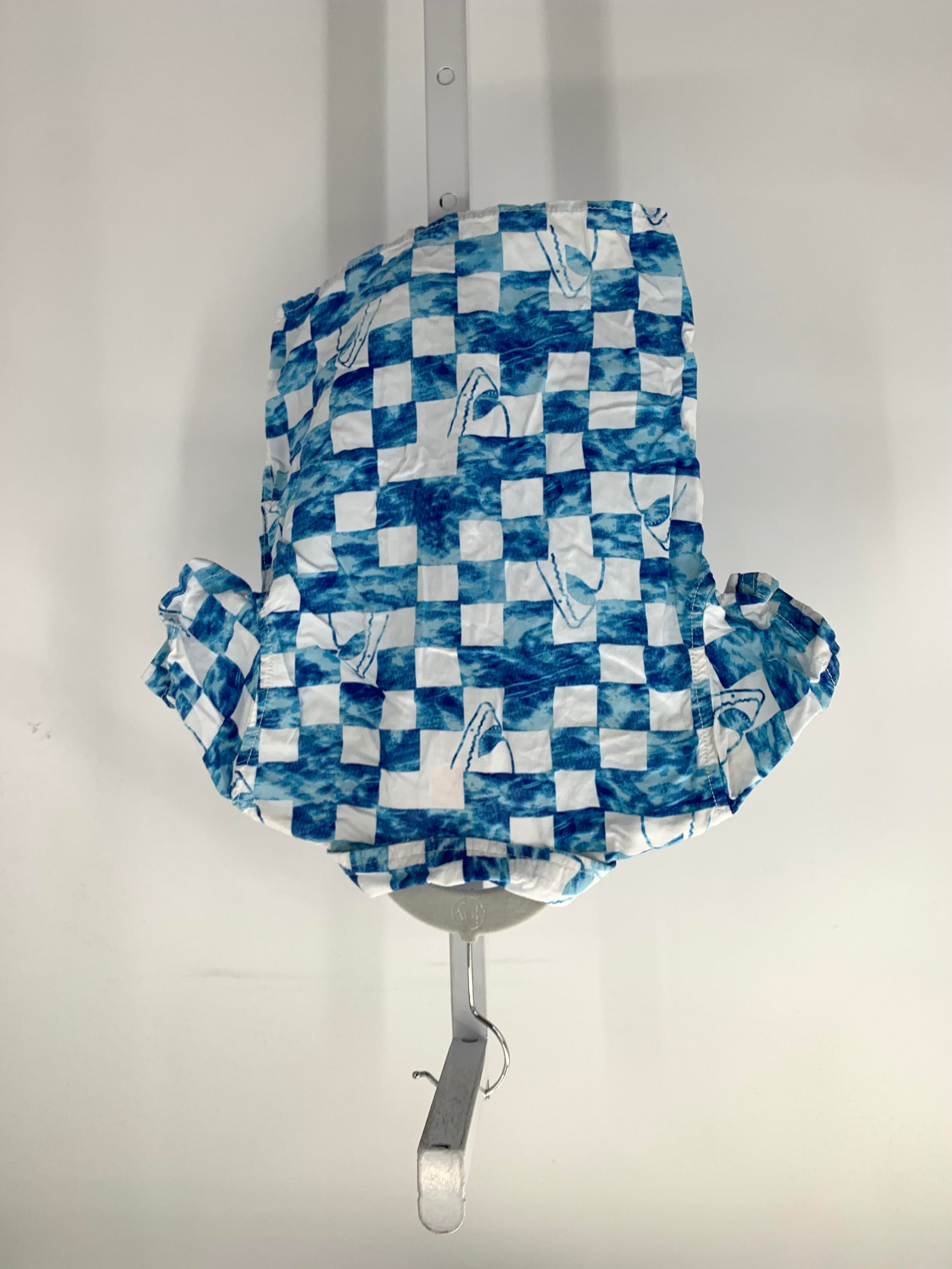 BLUE PATTERN BTN DOWN