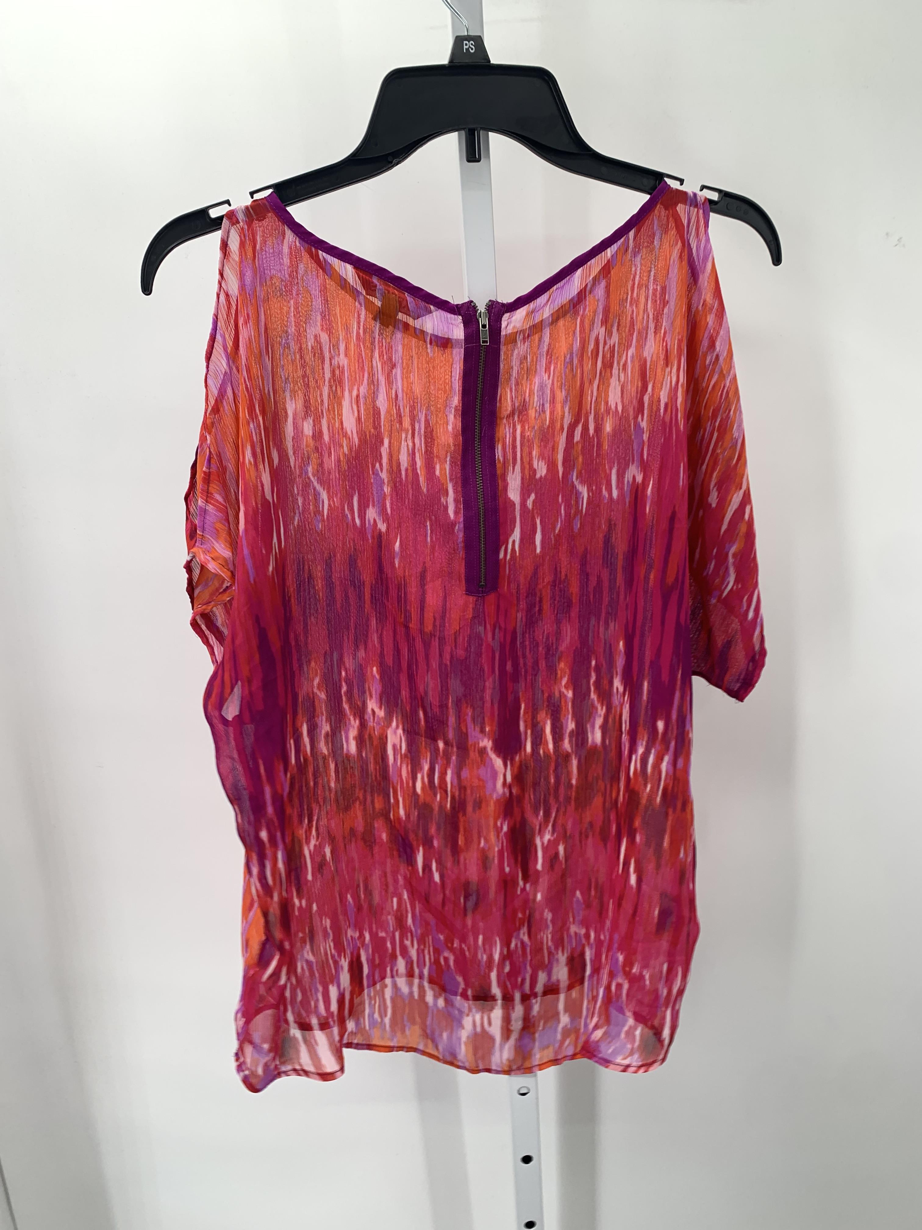 Express Size Medium Misses Short Sleeve Shirt