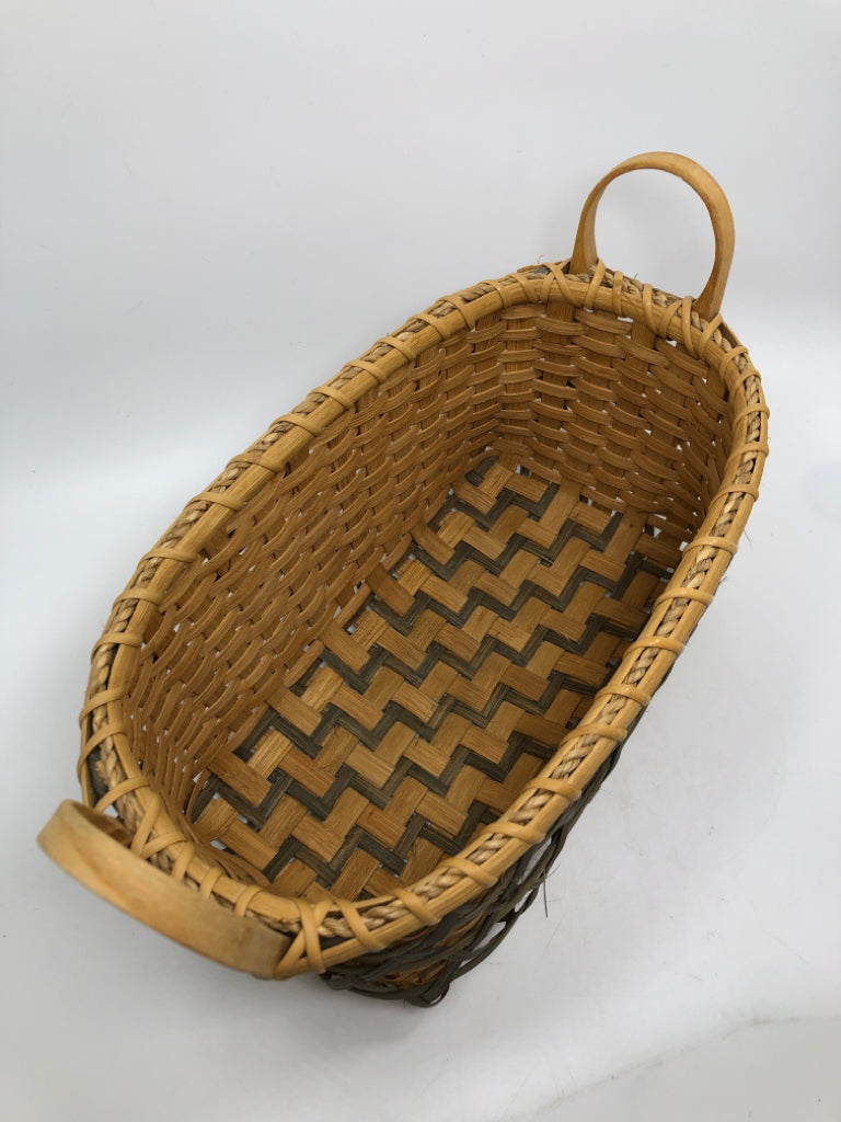 GREEN CAGE-WEAVE WICKER BASKET.