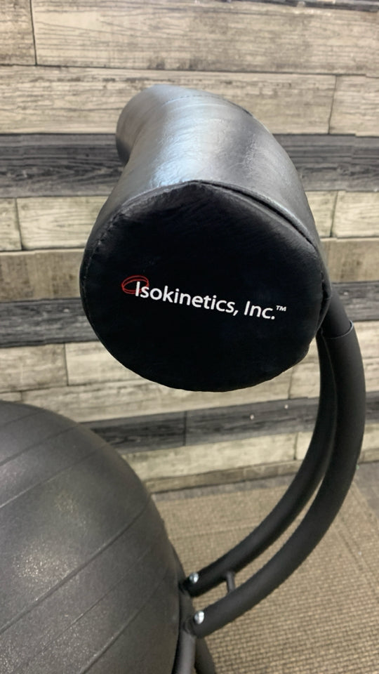 BLACK BALANCE BALL CHAIR W/BACK SUPPORT.