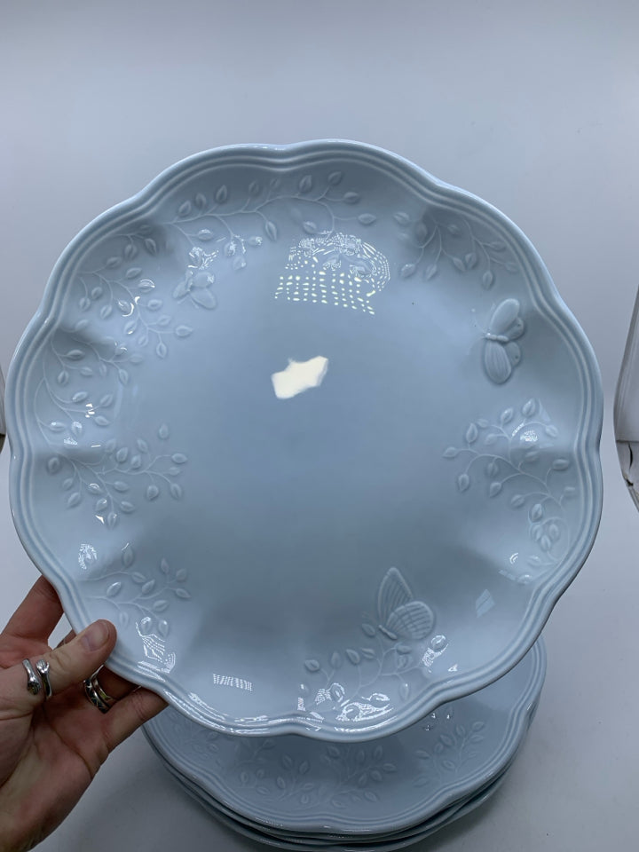 6 PORCELAIN DINNER PLATES W/ EMBOSSED BUTTERFLIES RETIRED PATTERN.