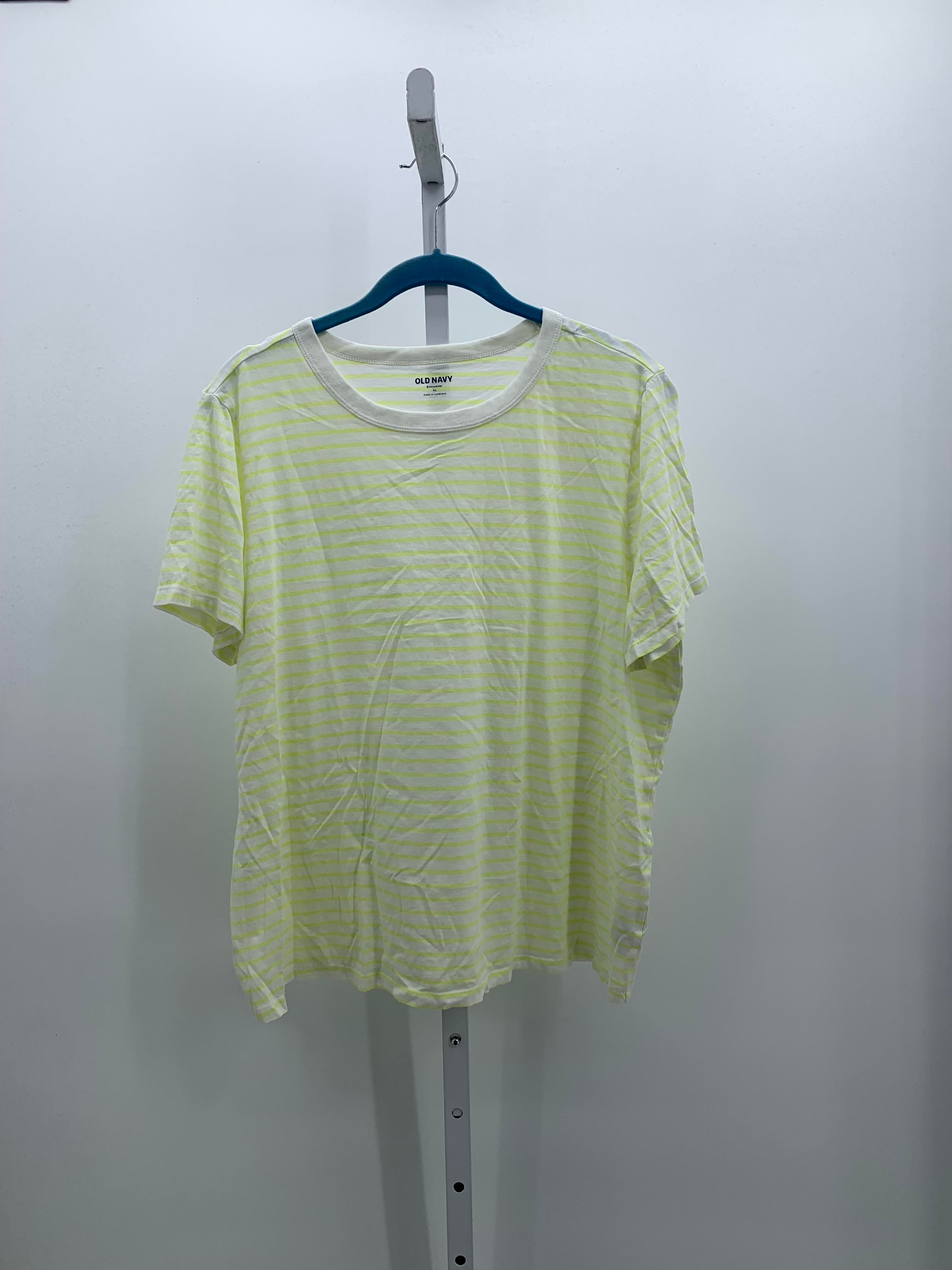 Old Navy Size Extra Large Misses Short Sleeve Shirt