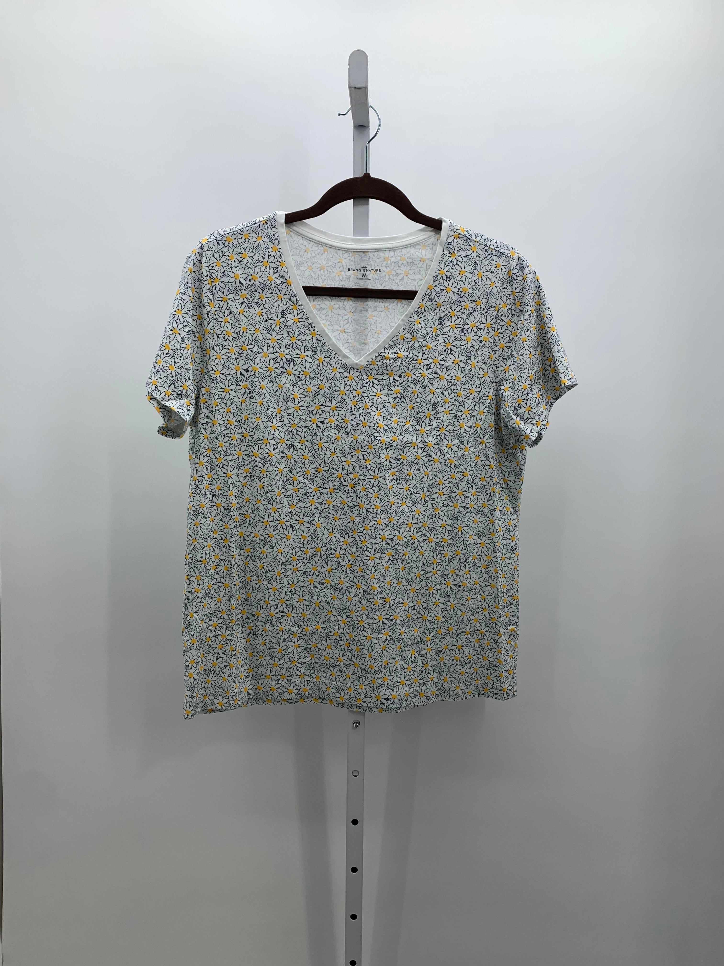 LL Bean Size Medium Misses Short Sleeve Shirt