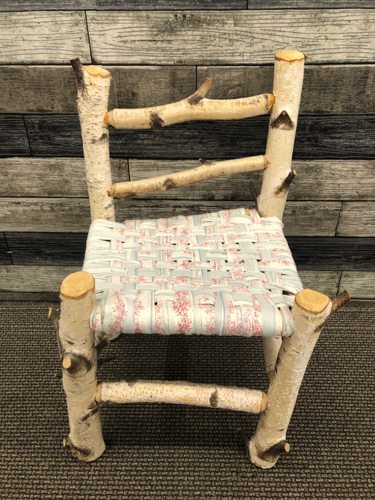 BIRCH TREE KIDS CHAIR.