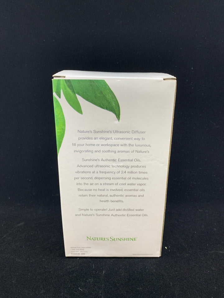 NIB ULTRASONIC DIFFUSER.