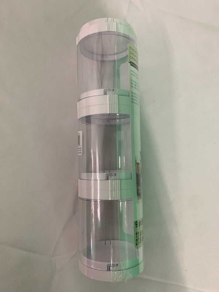 NIP STACKING ORGANIZER.