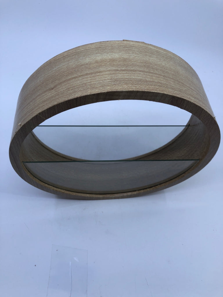 LIGHT WOOD CIRCLE WALL HANGING W/ GLASS PANES.