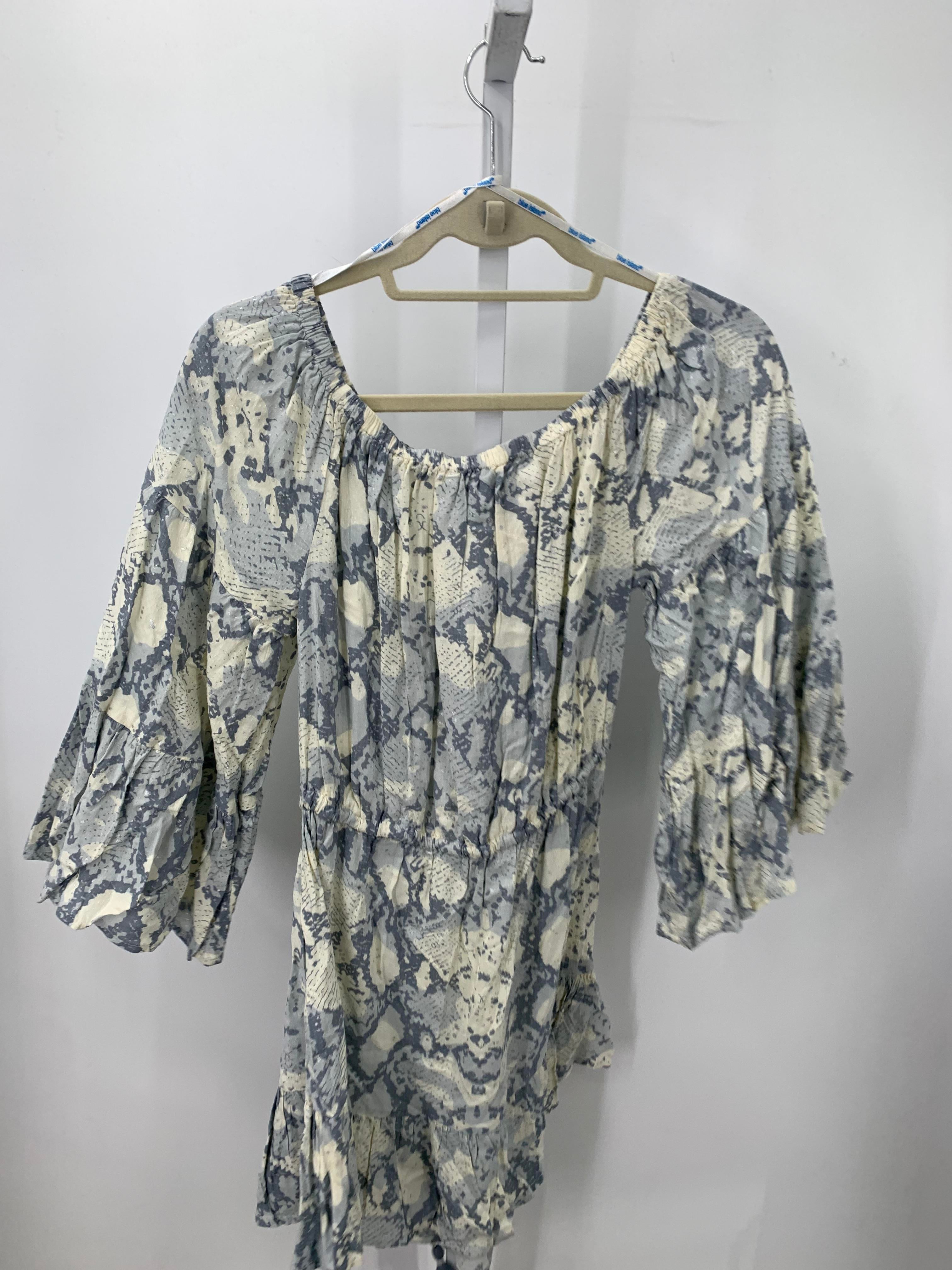 Size Small Juniors Long Sleeve Dress