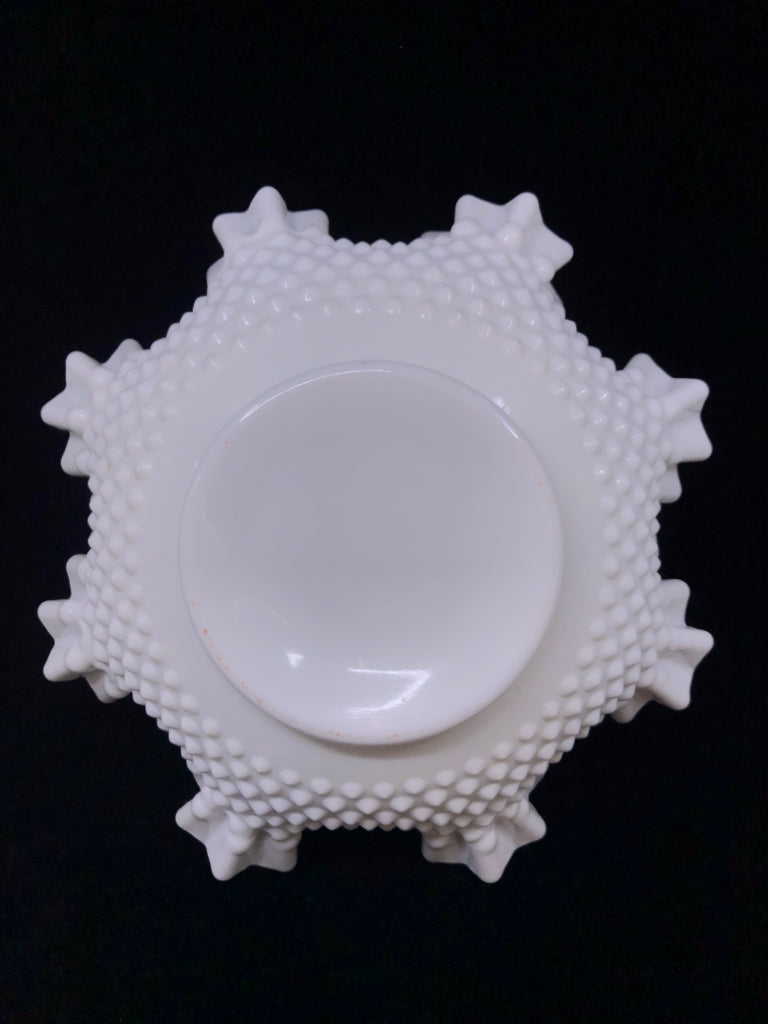 VTG HOBNAIL MILK GLASS CENTERPIECE BASKET W/RUFFLE EDGE.