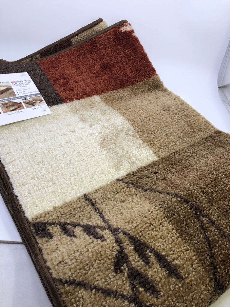MAPLES HIGHLAND ACCENT RUG TAN & RED W/BROWN BORDER & THIN BRANCHES.
