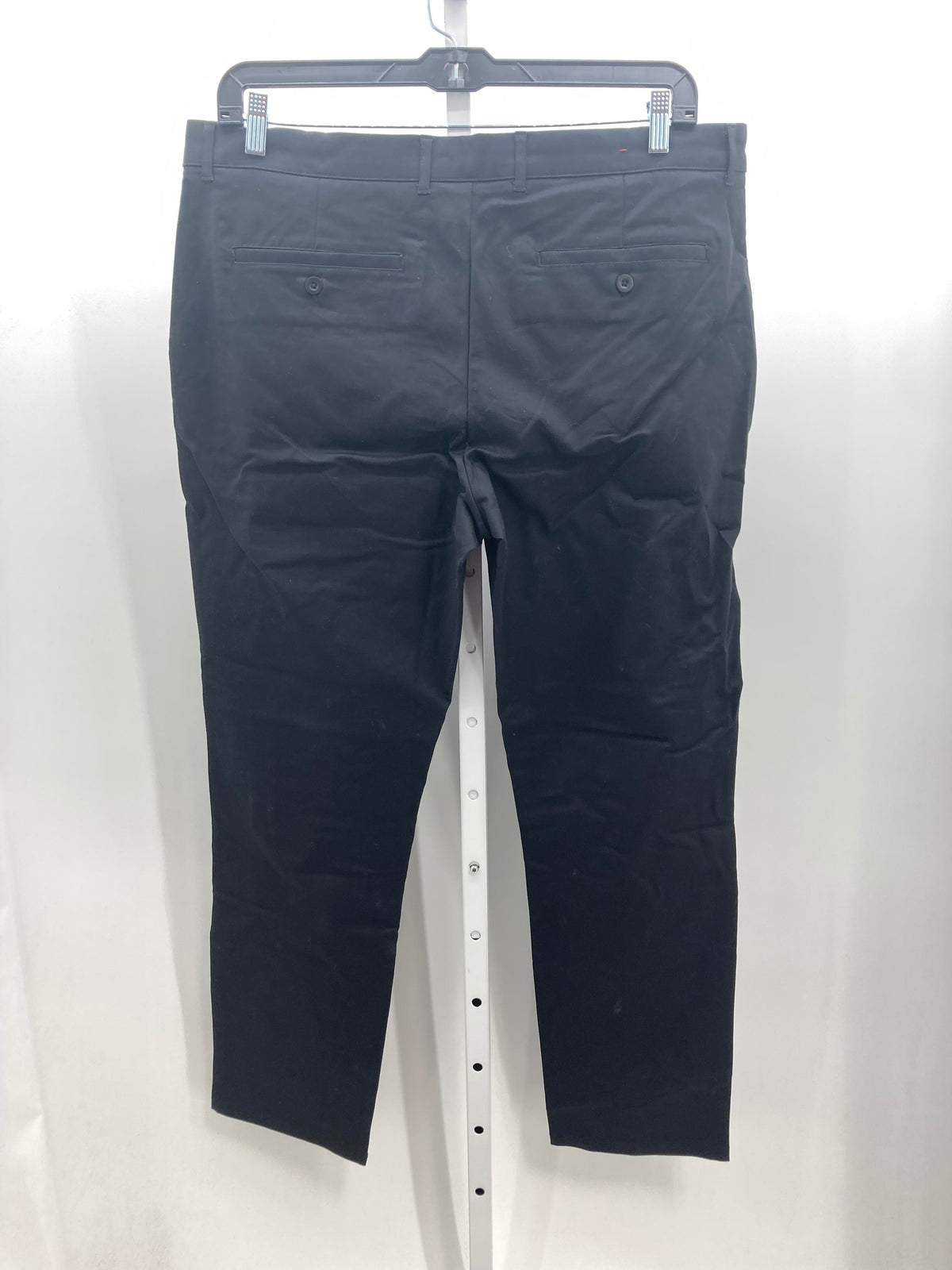 FLAT FRONT PANTS.