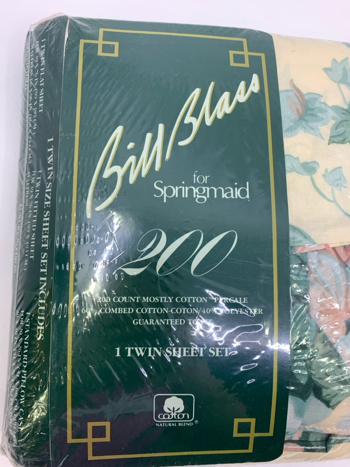 NIB TWIN SIZED SHEET SET.