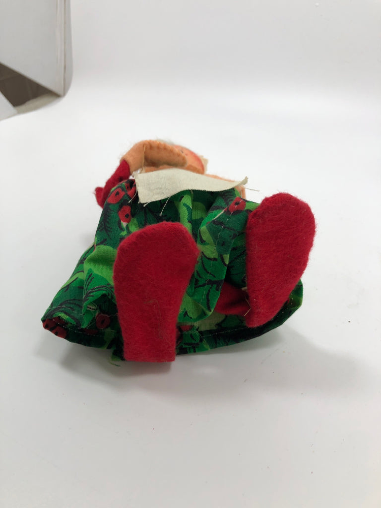 ANNALEE MRS CLAUS FIGURINE.