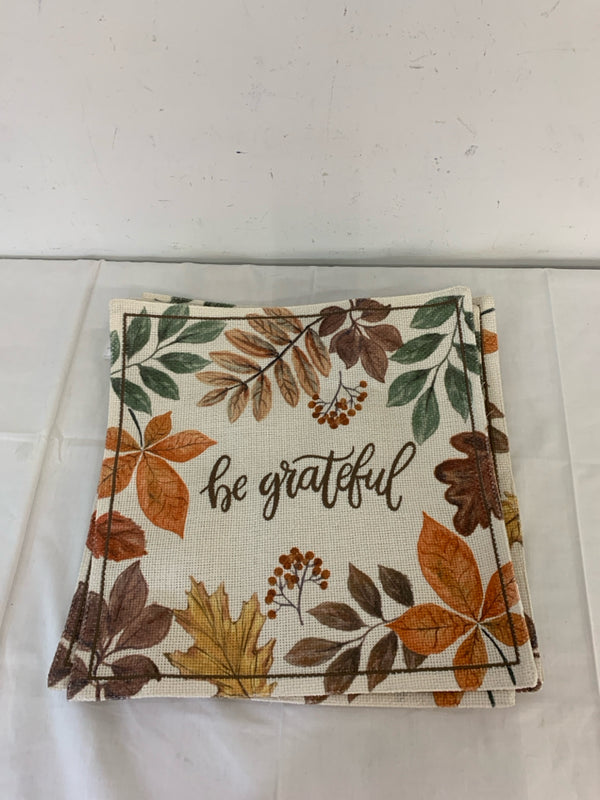 4 SQUARE GRATEFUL PLACE MATS.