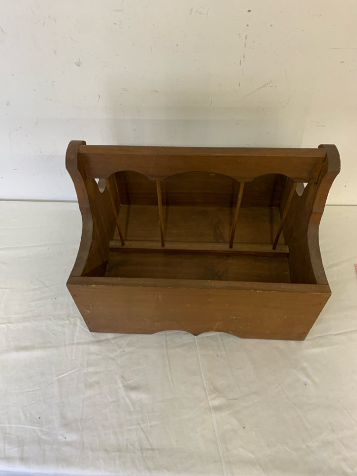 PRIMITIVE WOOD SOLID WOOD MAGAZINE RACK.