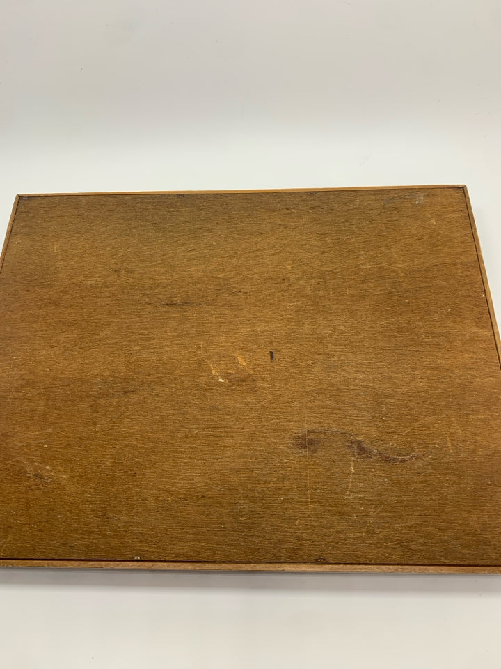 CABIN ETCHED WOOD TRAY W/HANDLES.