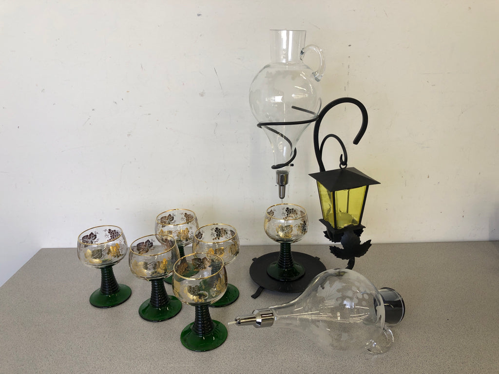 10 PC VTG GERMAN WINE DECANTER AERATOR W 6 GREEN GLASSES, STAND AND EXTRA AERATO