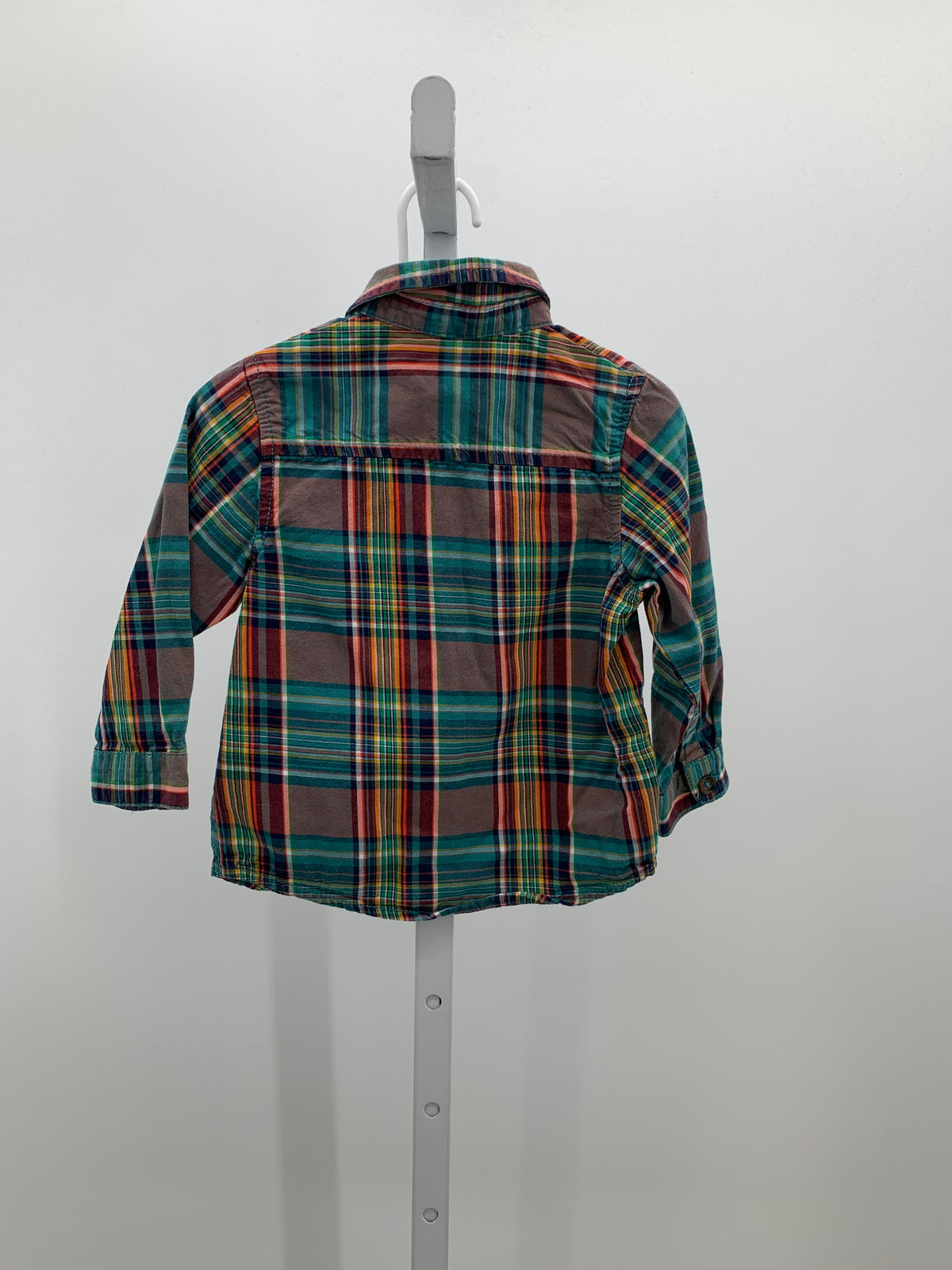 PLAID BTN DOWN