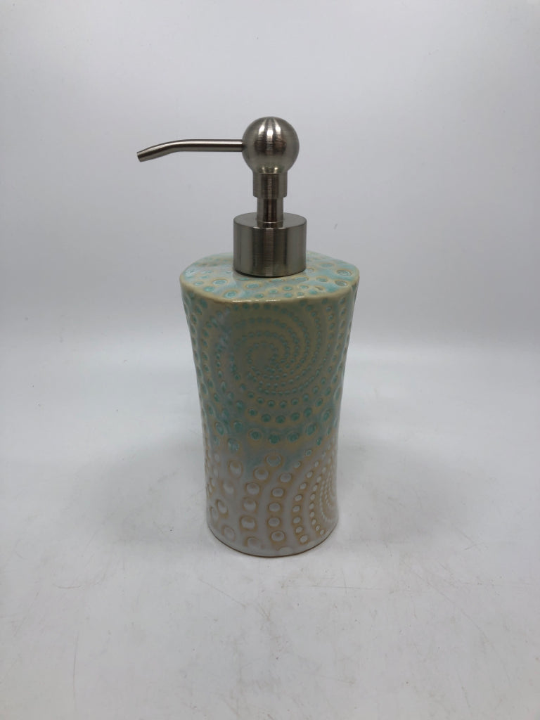 BEACH THEMED SOAP DISPENSER.