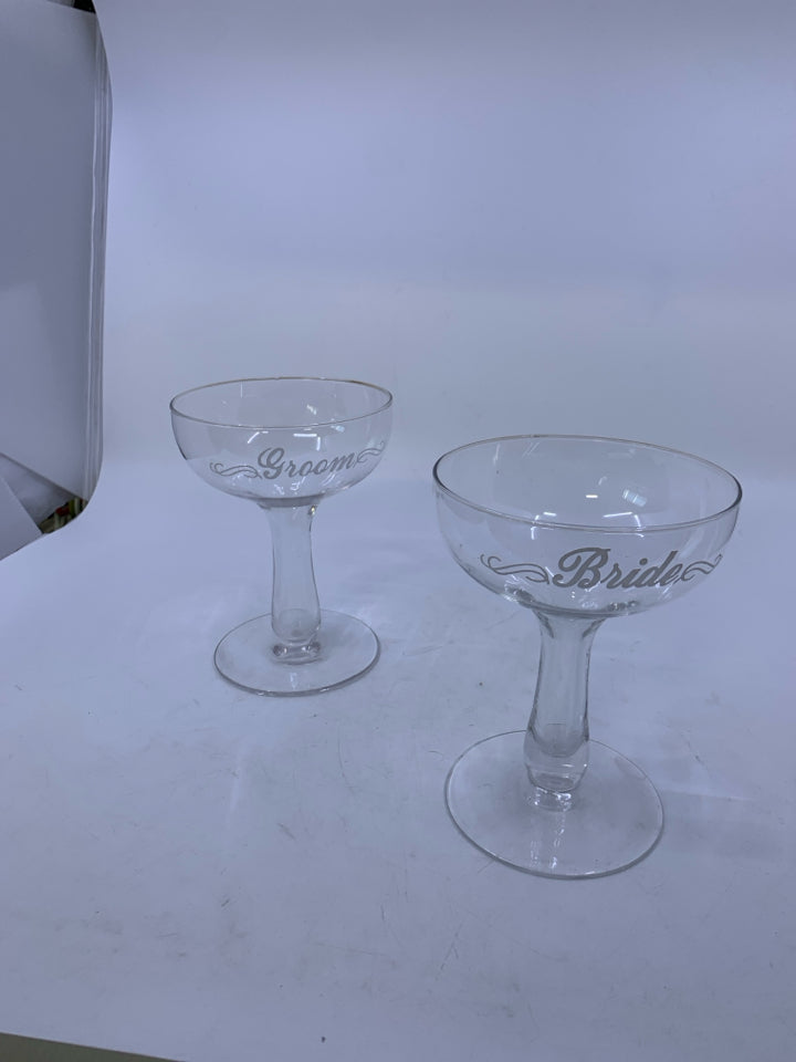 2 MUSHROOM BRIDE/GROOM GLASSES.