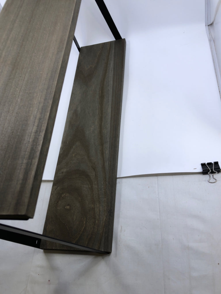 FAUX GREY WASHED BLACK METAL SHELF.