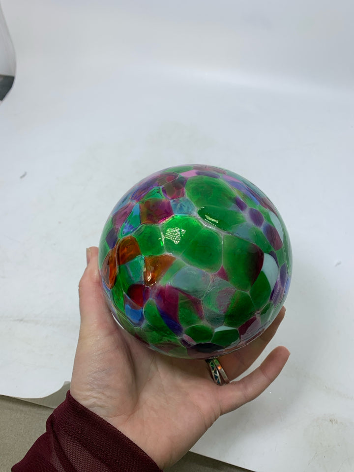 SPOTTED LARGE BLOWN GLASS SUNCATCHER ORB.