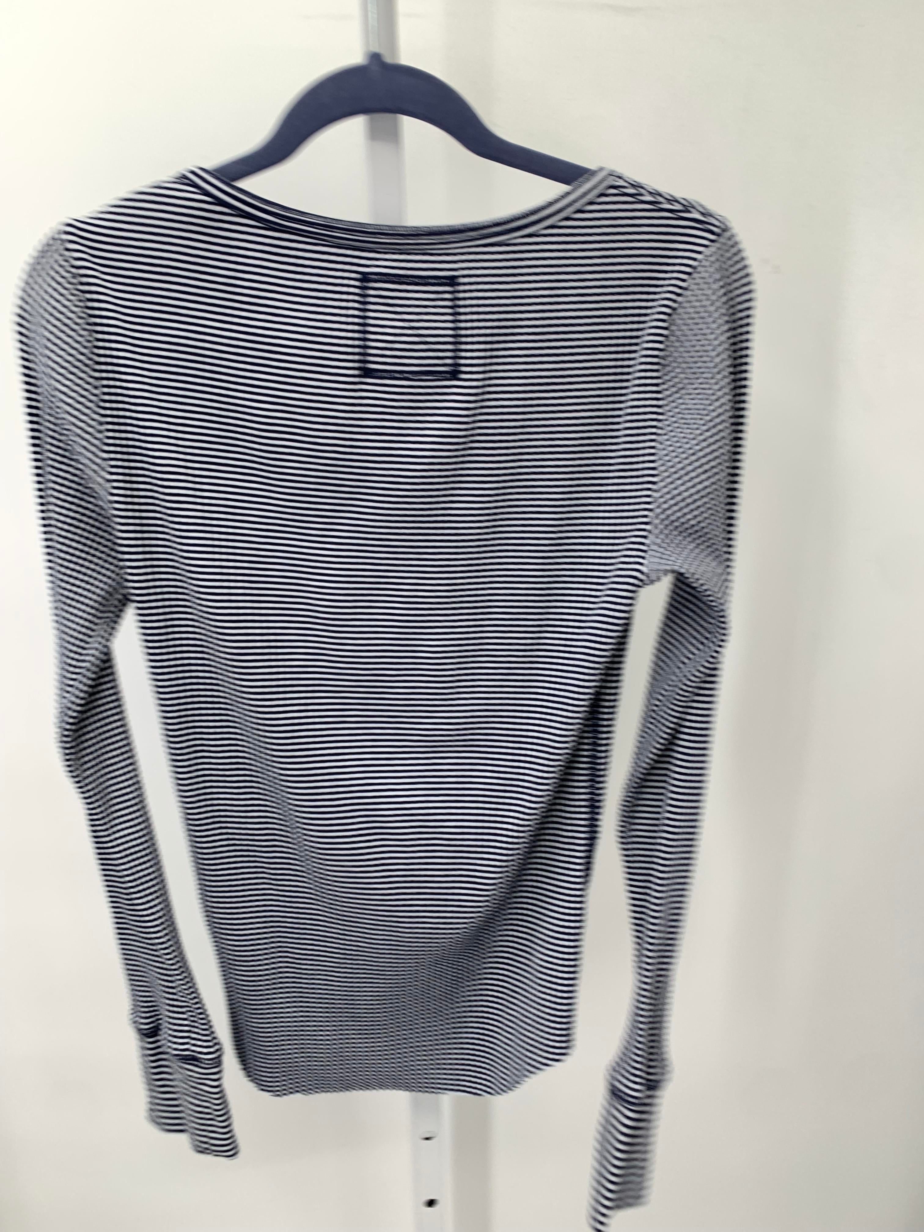 Aerie Size Large Juniors Long Sleeve Shirt