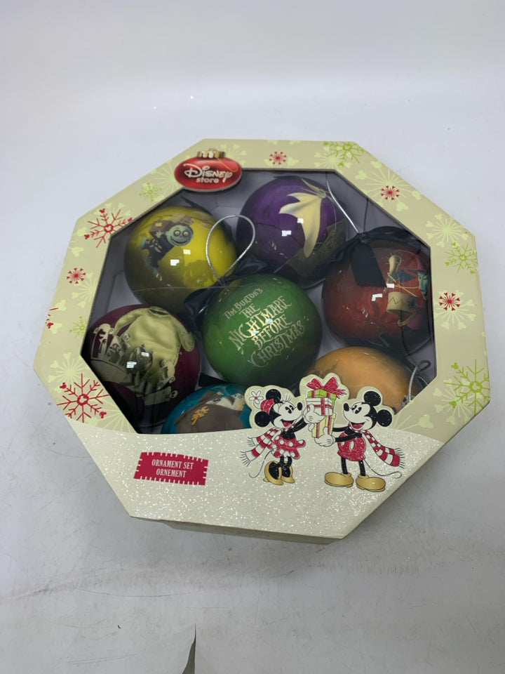 NIB VTG DISNEY STORE NIGHTMARE BEFORE CHRISTMAS BALL SET.