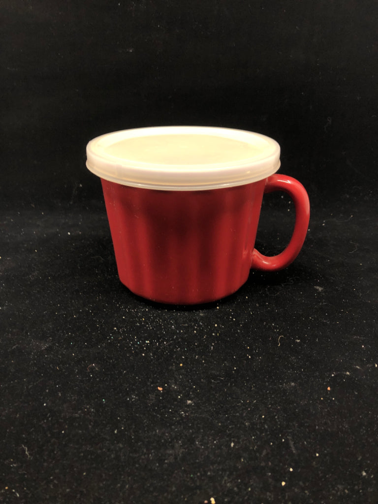 RED SOUP MUG W LID.