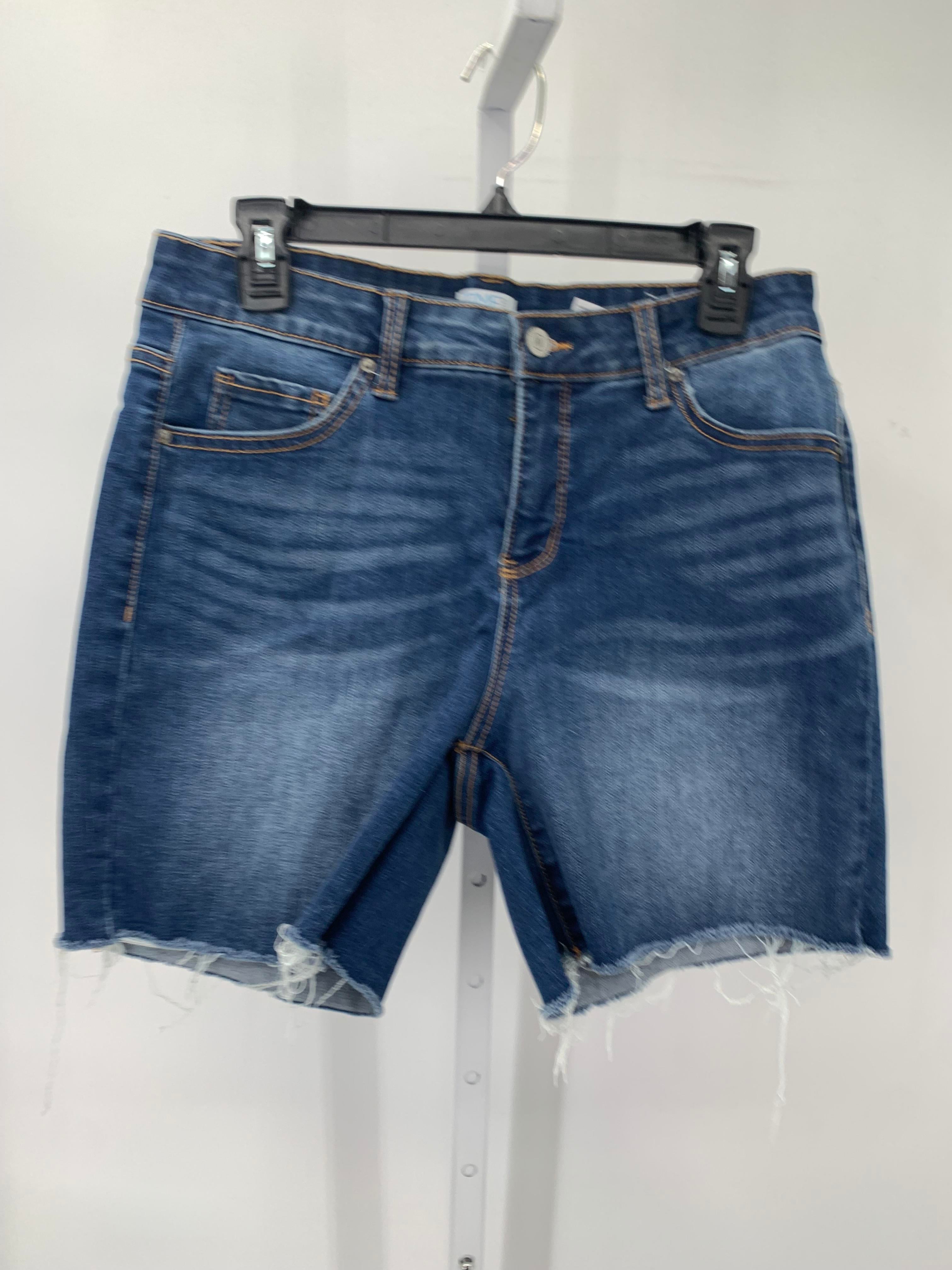 Time and Tru Size 8 Misses Shorts