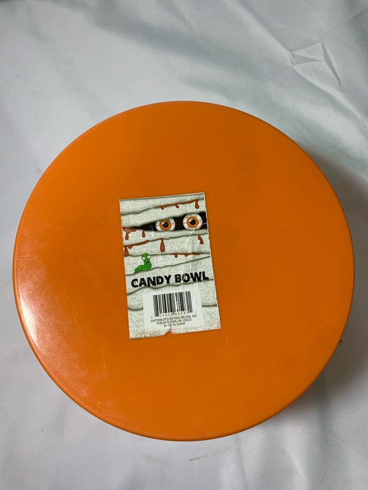 JACK O LANTERN CANDY BUCKET.