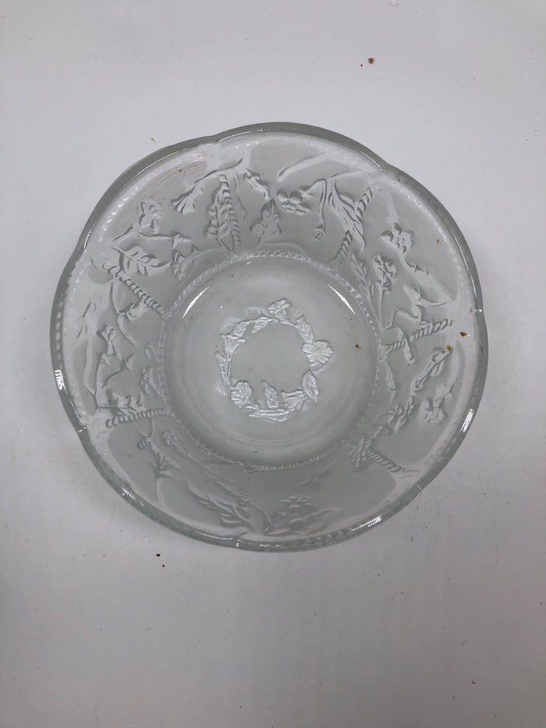 VTG FROSTED & CLEAR GLASS BOWL EMBOSSED FLORAL & VINE PATTERN.