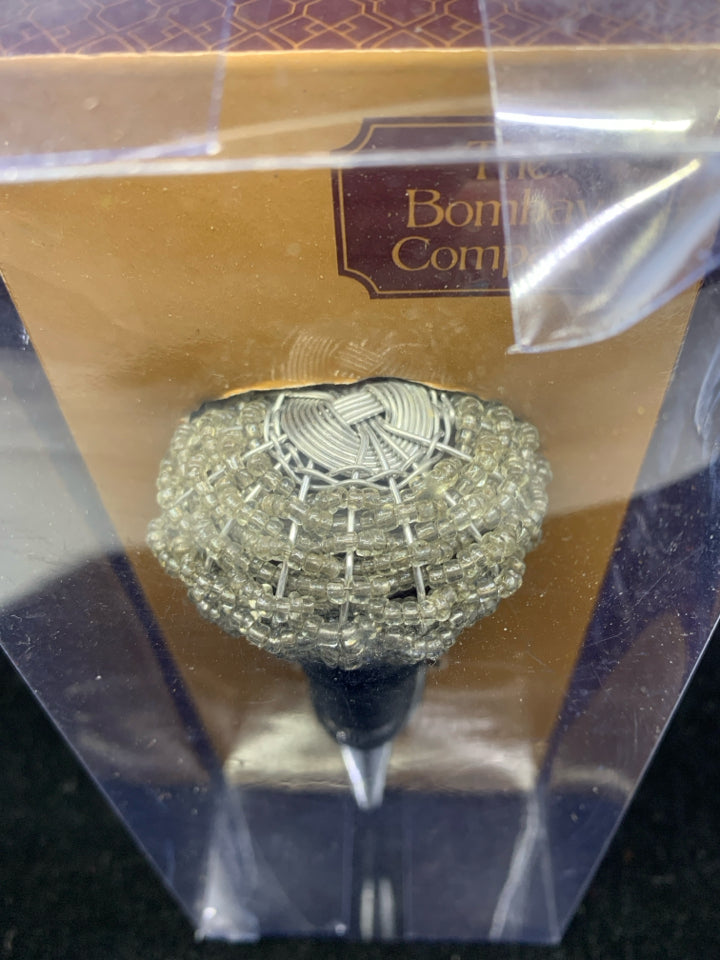 NIB SILVER BEADED WINE STOPPER.