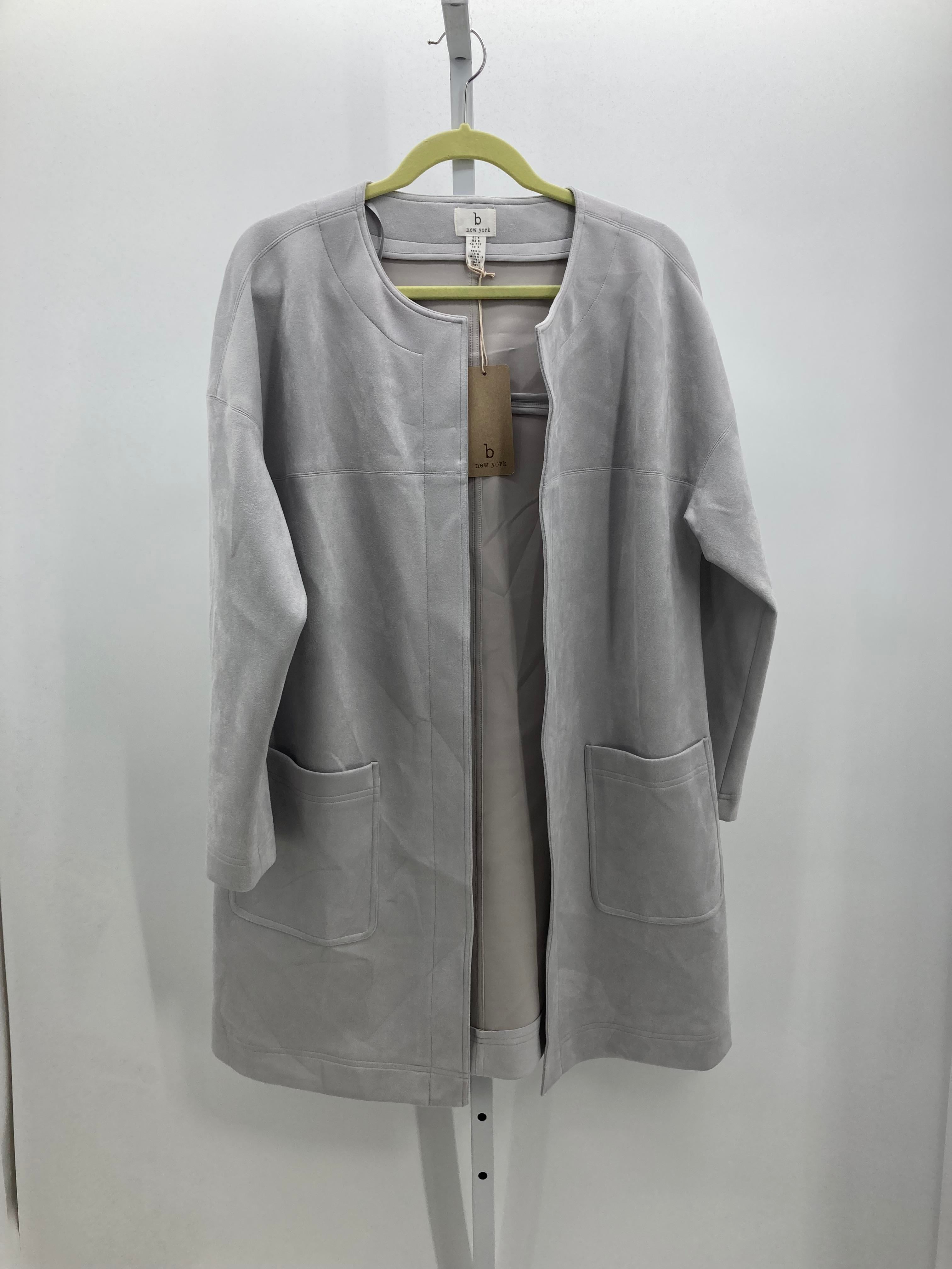 Size Medium Misses Lightweight Jacket