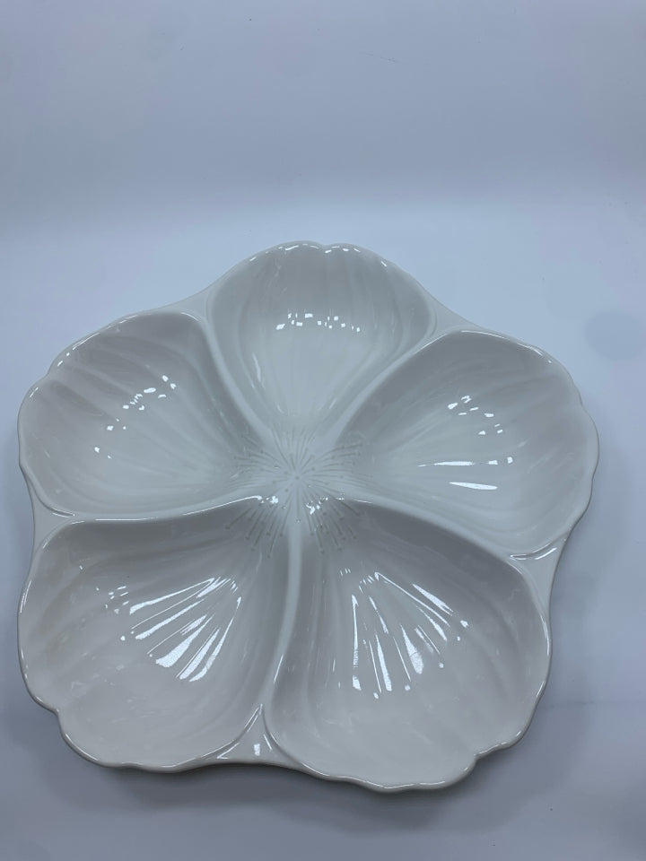 FLOWER DIVIDED TRAY.