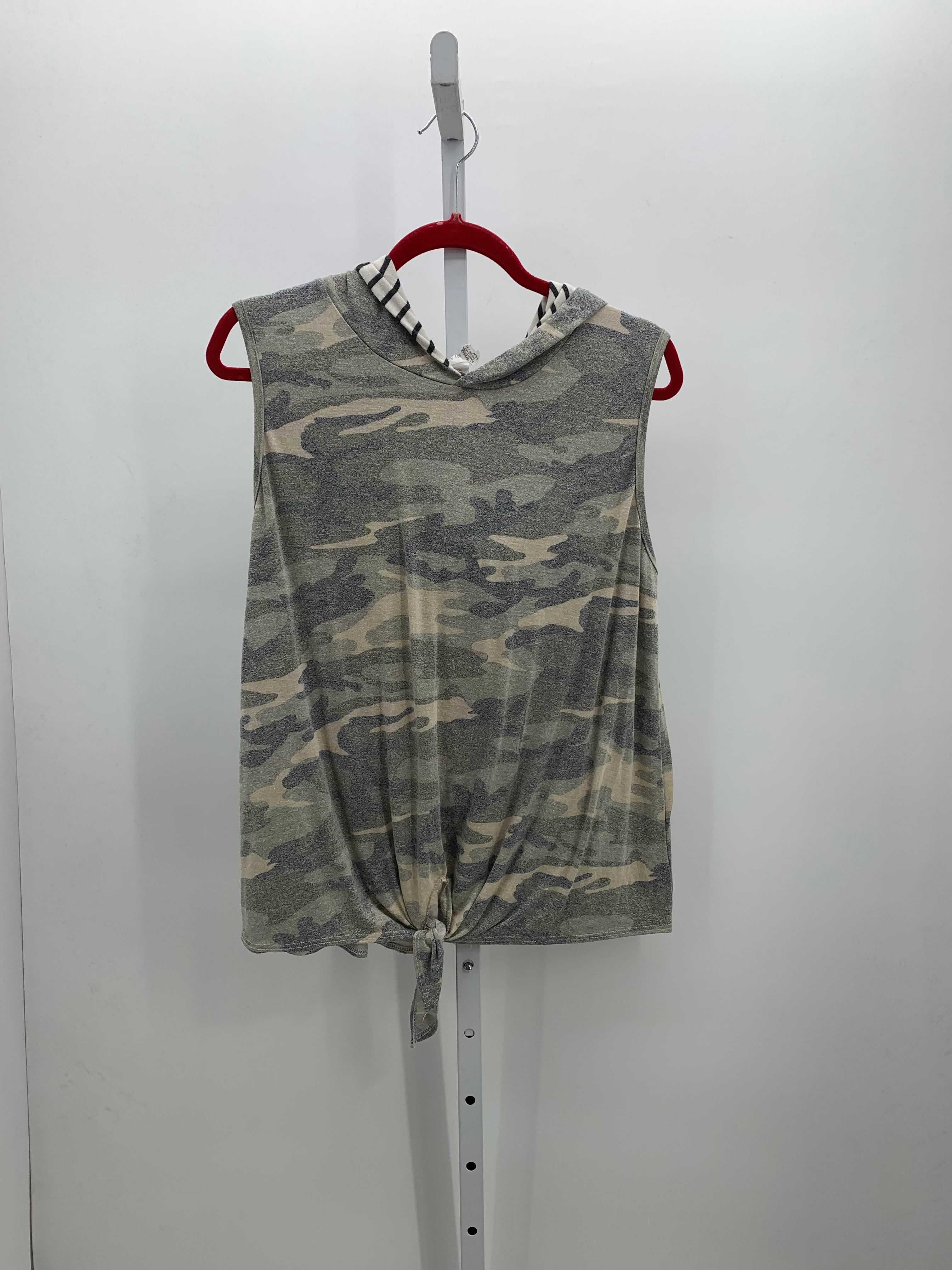 Size Extra Large Misses Tank