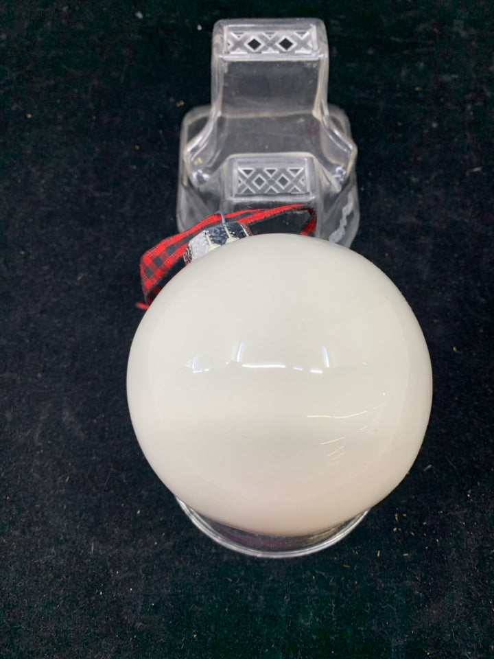 CERAMIC DRINK RAE DUNN ORNAMENT.