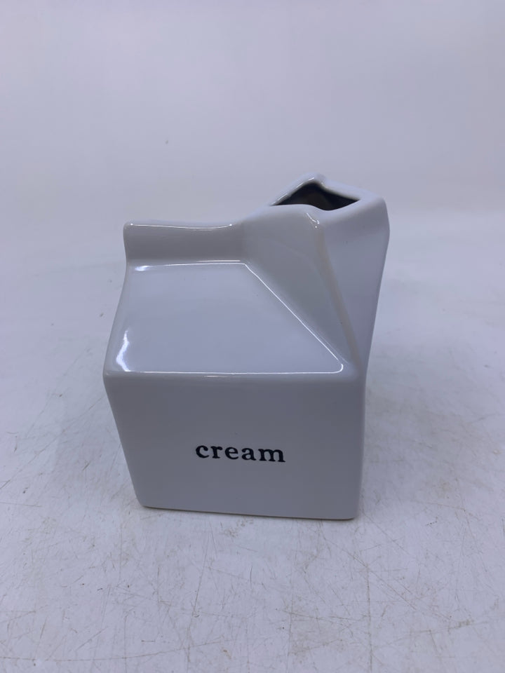 CREAMER CARTON SERVER