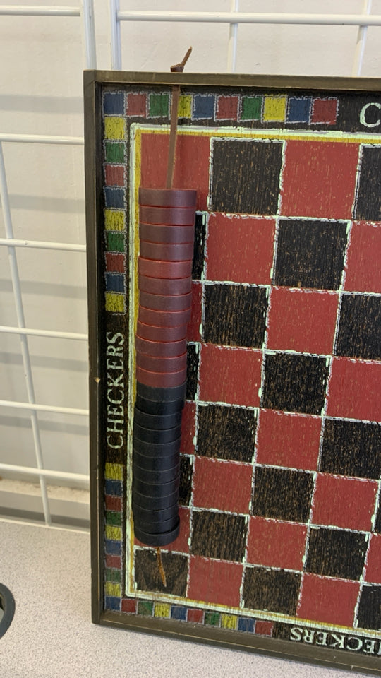 WOOD MELISSA AND DOUG CHECKER BOARD W/WOOD PIECES.