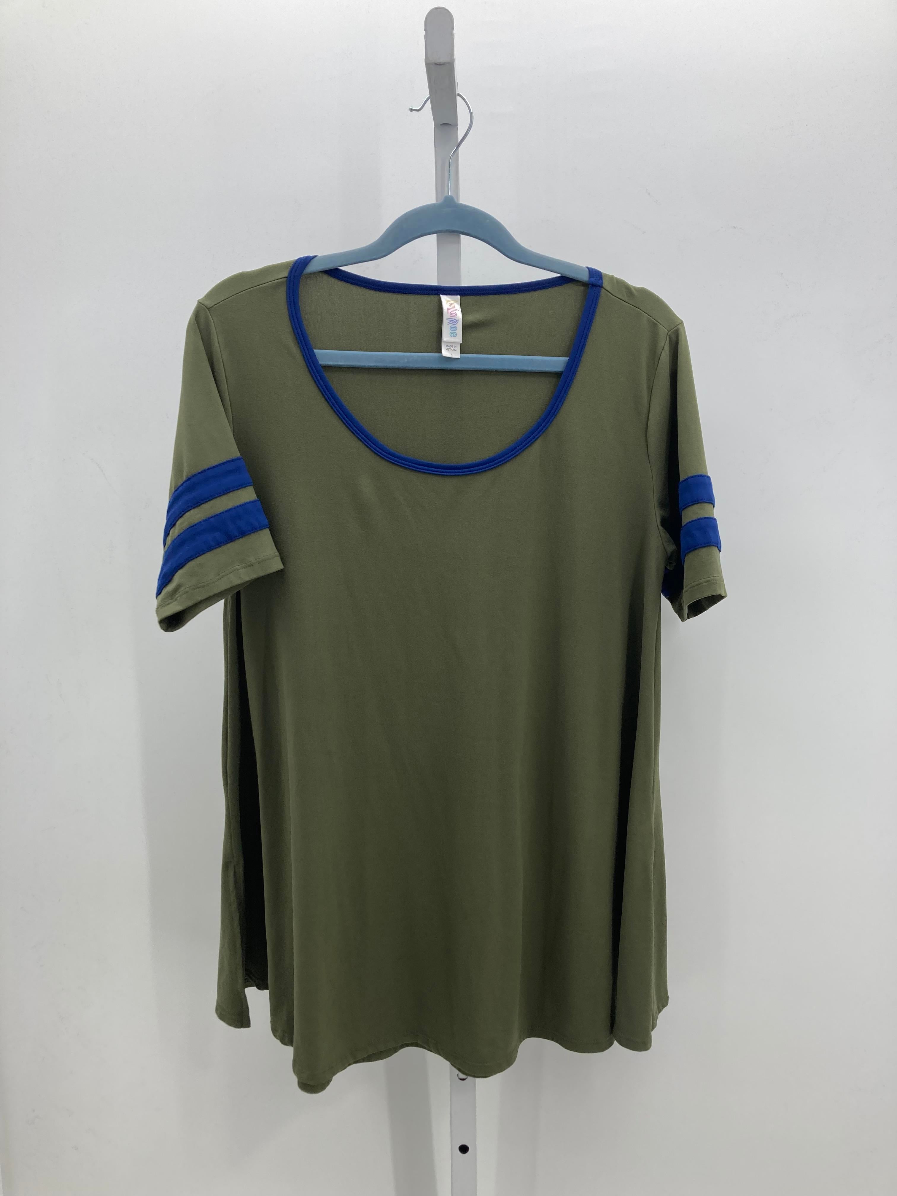 Lularoe Size Small Misses Short Sleeve Shirt