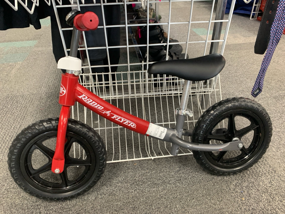 Glide and Go Pro 12" Kids' Balance Bike - Black/Red: Steel Frame, Adjustable Sea