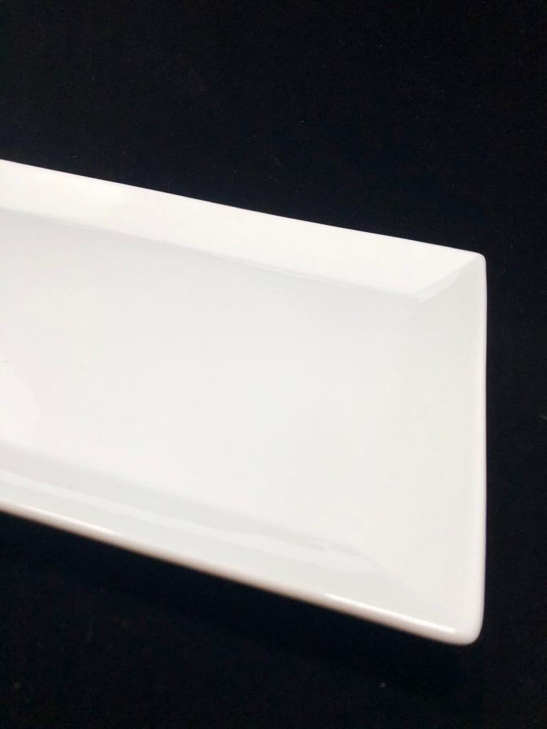 WHITE PORCELAIN SERVING PLATTER.