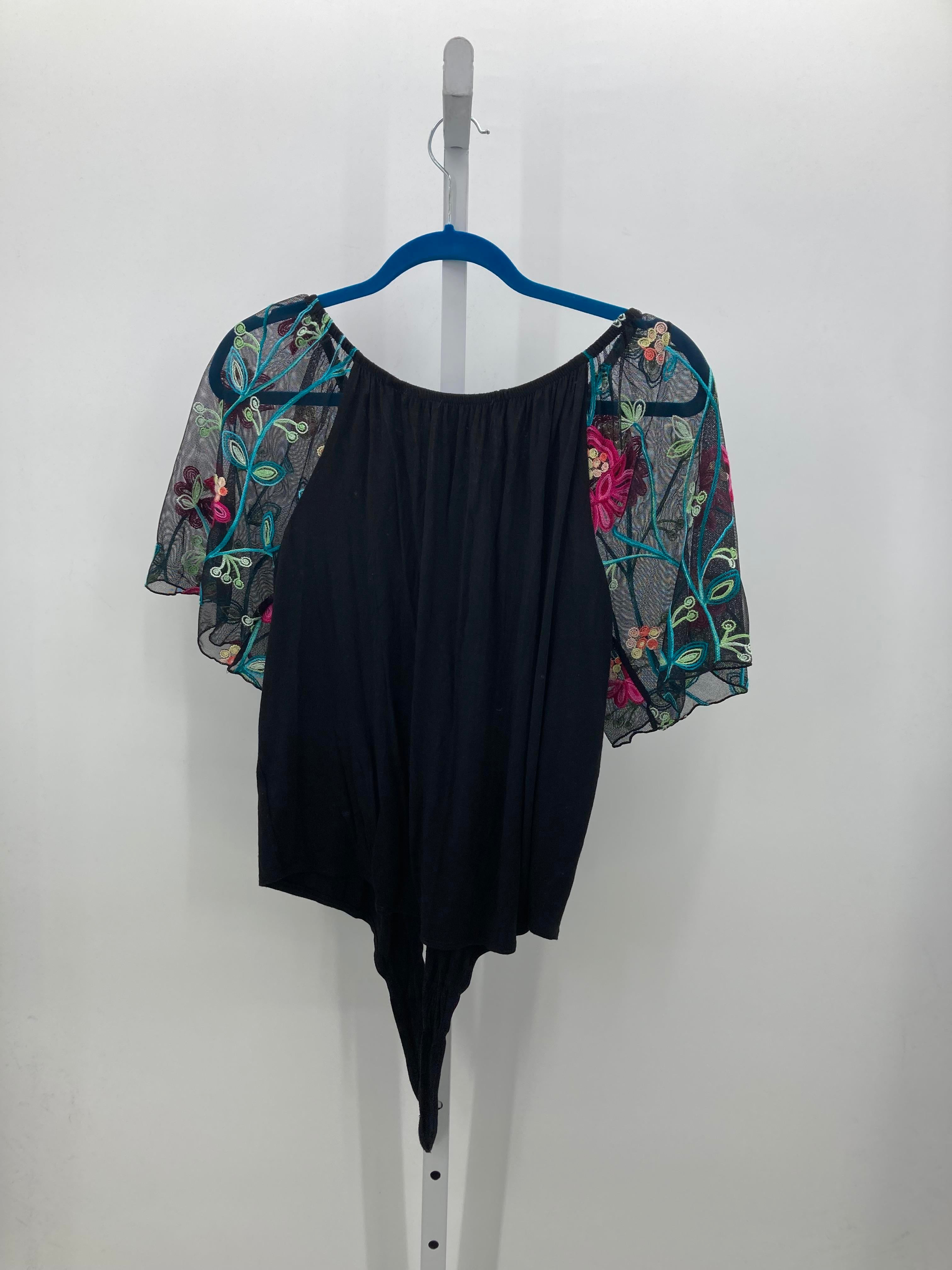 Kim & Cami Size Medium Misses Short Sleeve Shirt