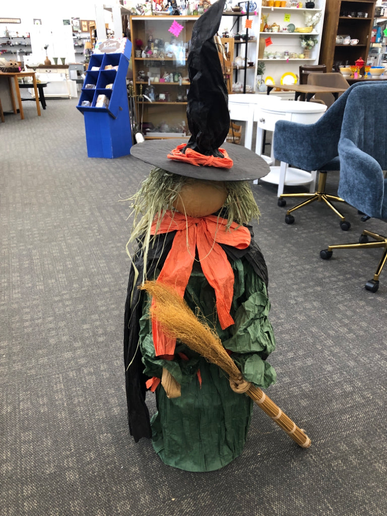 COLORFUL WITCH W/BROOMSTICK HALLOWEEN DECOR.