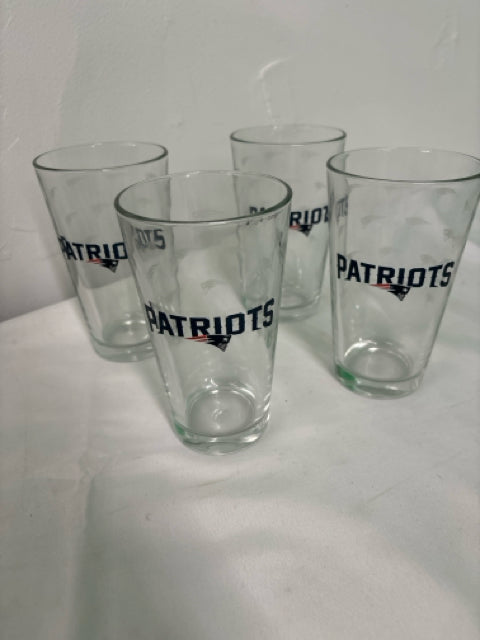 4 PATRIOTS PINT GLASSES