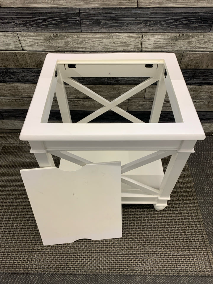 WHITE SIDE TABLE W REMOVABLE TOP.